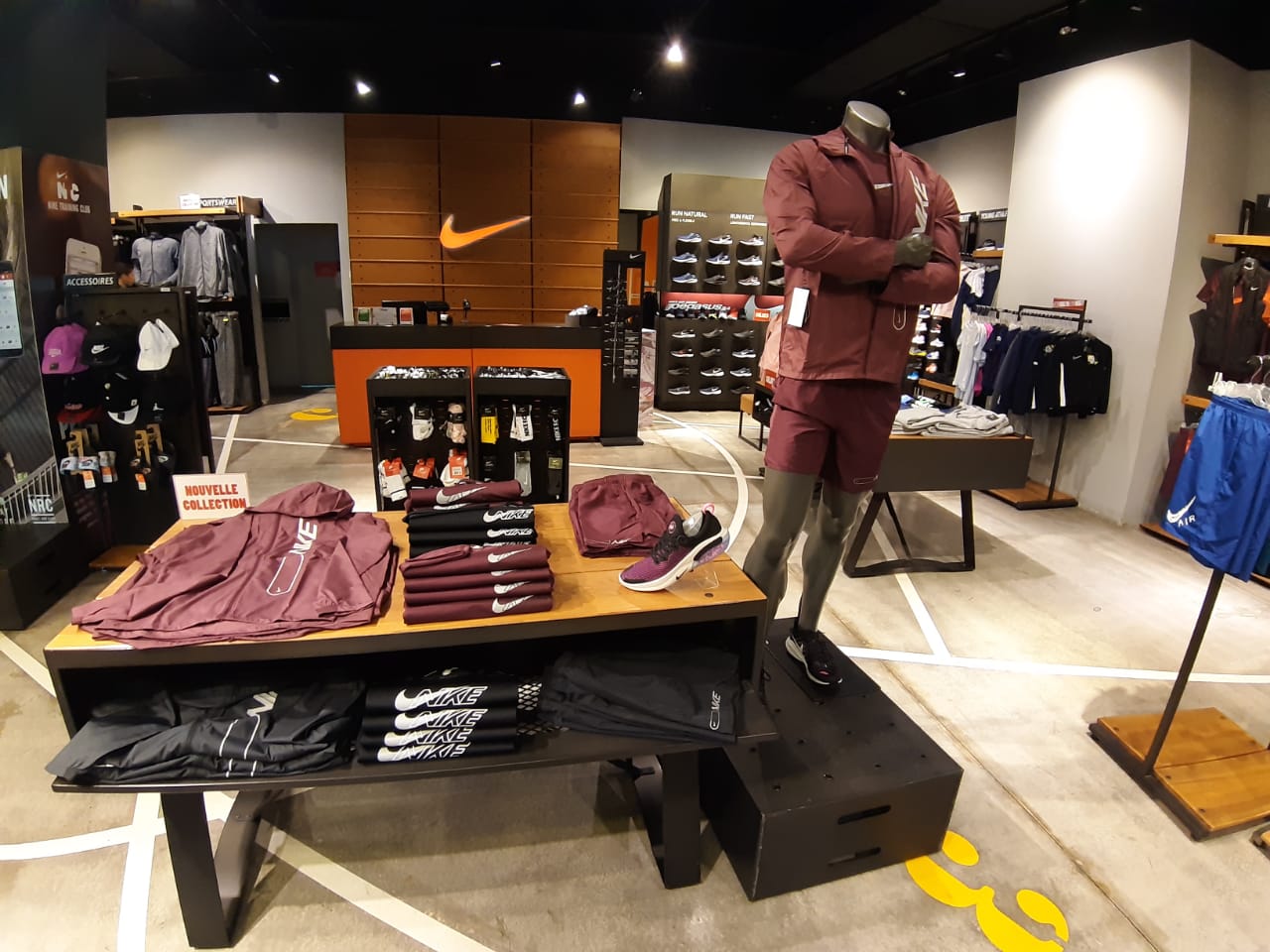 белый керамогранит